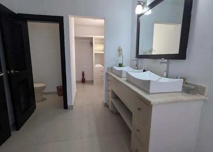 Villa Azalia Palms New Oceanview Montego Bay
