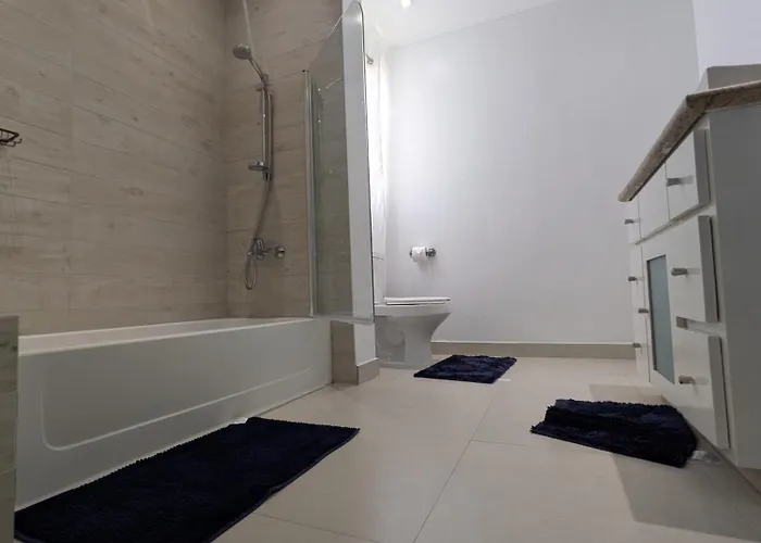 Azalia Palms New Oceanview *